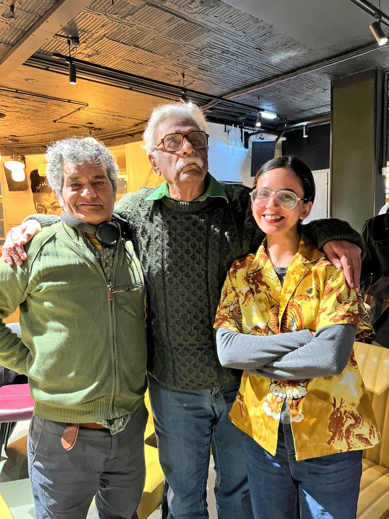 AroojAurangzaib's tweet photo. Gathered some more lessons of grit &amp; strength from these two young lads. @TariqAli_News @mohammedhanif 💫 https://t.co/e14NYw7vjz