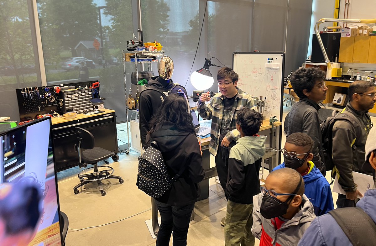#MarylandDay visitors were interested in the novel research & scholarship underway in @huaishup's Small Artifacts Lab. Innovative projects include prototyping new touchscreens for the visually impaired & designing AI-driven robots that can traverse a dancer's body. #FearlesslyUMD