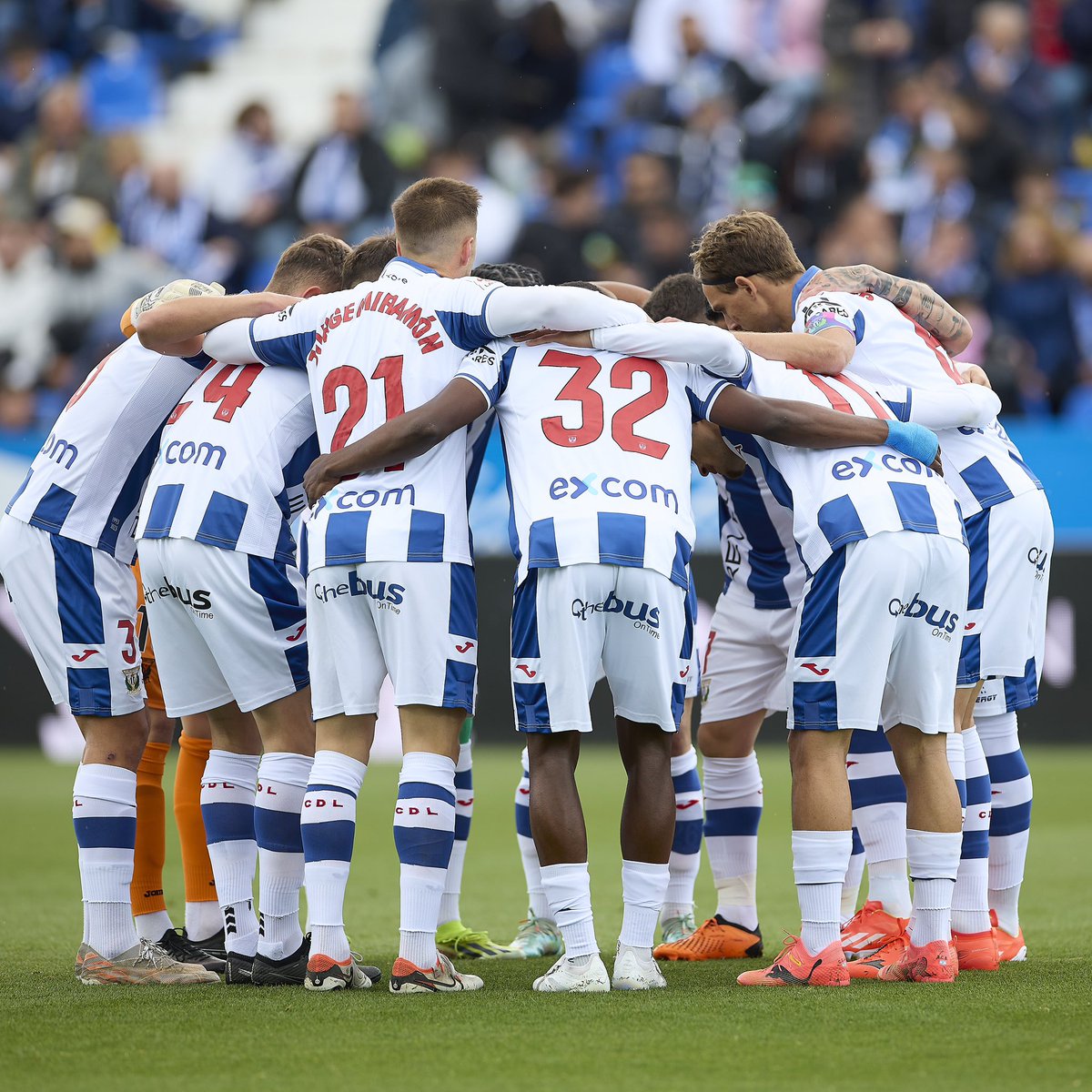 ¡Con todo, y con ellos hasta el final! Somos el C.D. Leganés, que a nadie se le olvide. A trabajo, lucha y sacrificio no nos van a ganar. ¡Seguimos! 💪🏼🥒