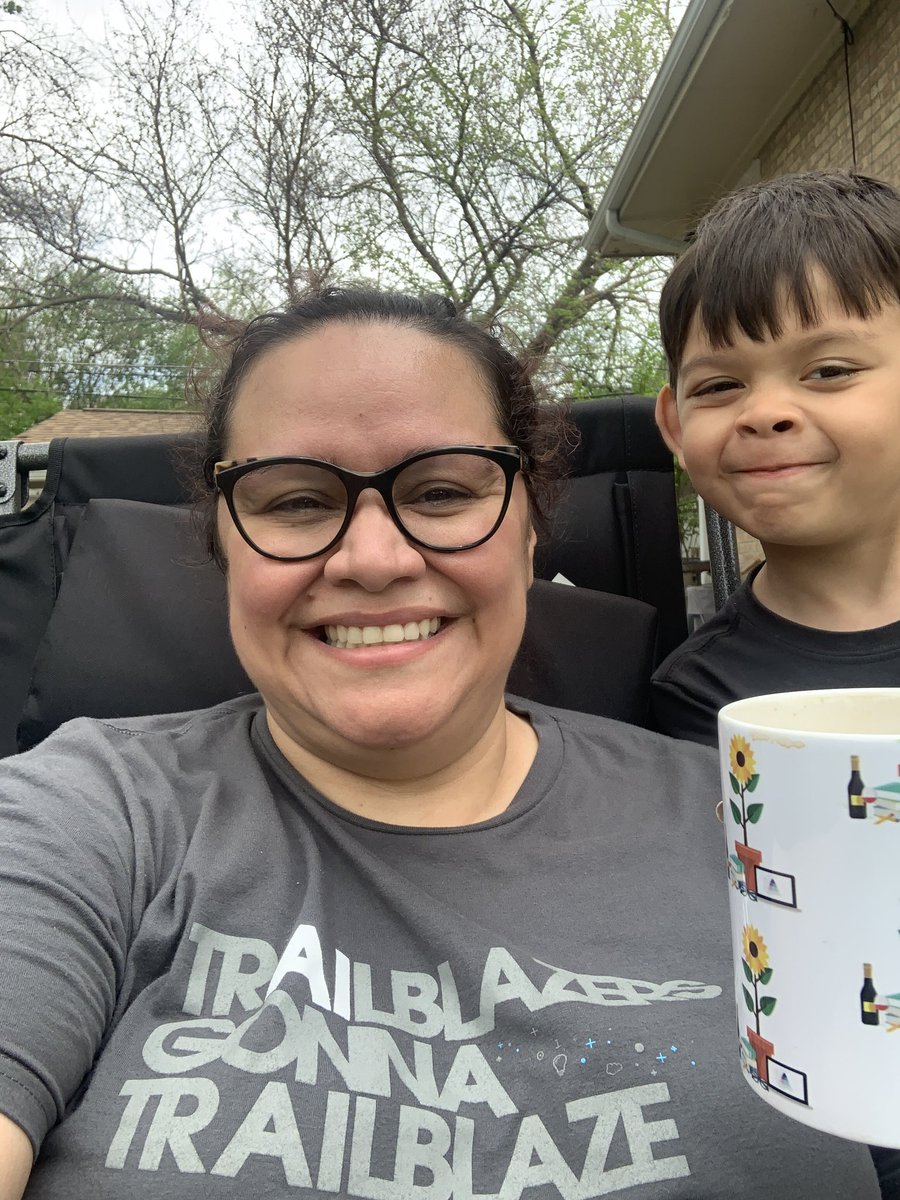blancavleon's tweet photo. Just a #MamaBlazer and #KiddoBlazer duo hanging outside on a #SalesforceSaturday. Reading Salesforce DevOps for Architects by @RobSalesforce and Larsโฆ for the #WomenInDevOps Book Club. #KiddoBlazer making a Cat in the Hat face. ๐คฃ #LadiesBeArchitects #RADwomen #LatinaInTech https://t.co/pUn07y3oUb