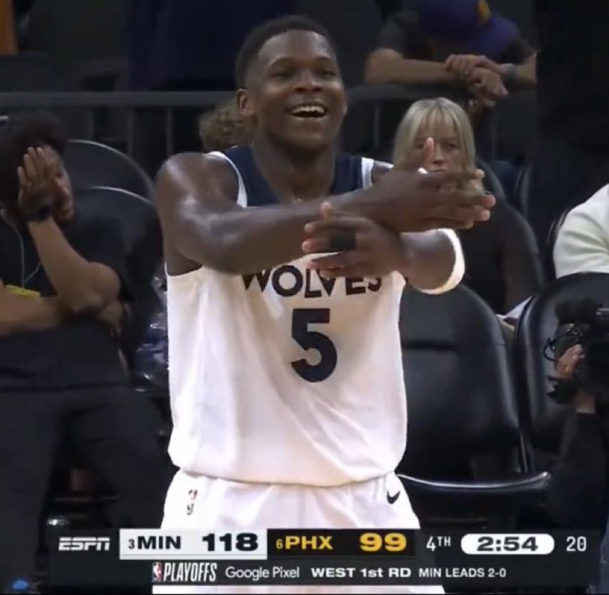 WynResinCreate's tweet image. Game 4 playoffs weather forecast: 
The Suns will definitely come out hot 🥵,however, be prepared for the Timberwolves to bring the shade⛱️