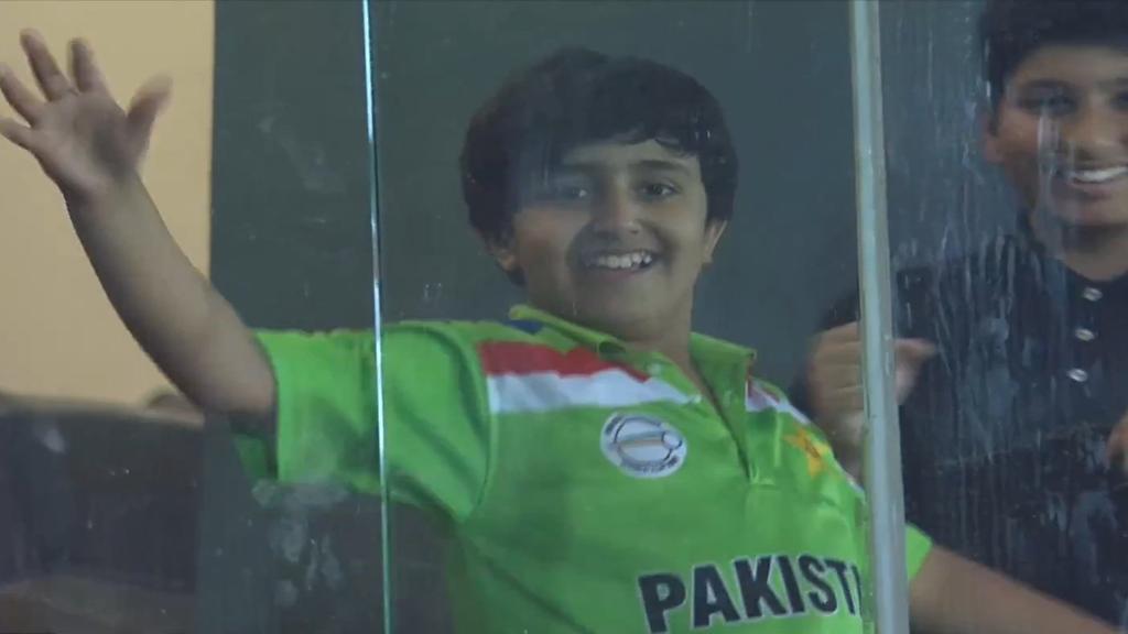 Pakistan cricket and it's best
One minute down⬇️               next minute up⬆️
#PAKvsNZ                             #NZvPAK