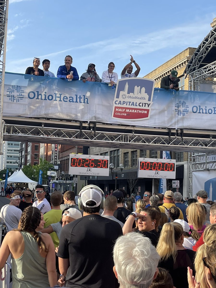 Amazing energy at the @cbuspromise 5k. Always grateful for the partnership of @ColsCitySchools Superintendent Dr. Chapman, @IKnowICan88 ED Katina Fullen, and @ColumbusCouncil colleagues like @sdfavor + @RobDorans who completed the Cap City Half!