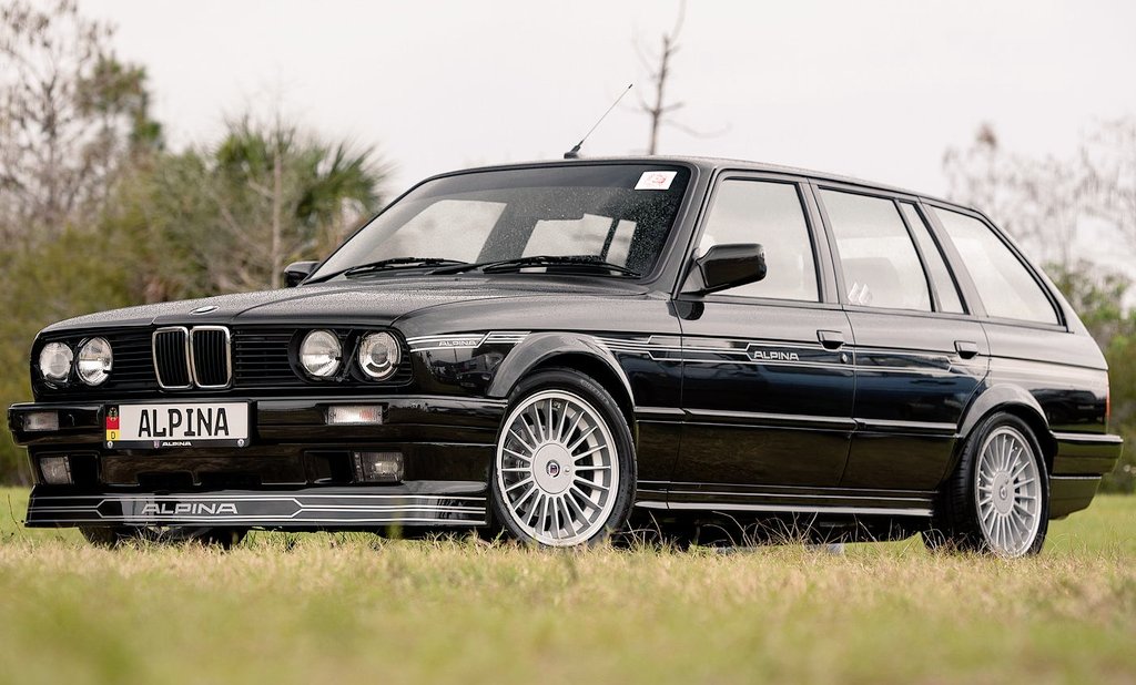 #BMW 325 E30 Touring Alpina