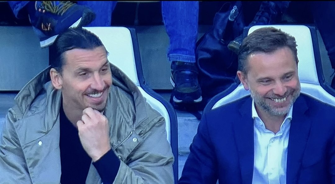 SimoneCristao's tweet photo. #JuventusMilan 0-0

- Partita terrificante con 0 tiri in porta in 90 min
- 3 infortuni muscolari in 2 giorni
- Contattato un allenatore impresentabile
- Ambiente in rivolta, curva compresa

E FAMOSE STA RISATA! https://t.co/lSLxJ4nY2g