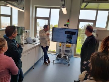 #UniversidaddeAmberes #Bélgica e Instituto de Ciencias del Mar <a href="/ICIMAR_Cuba/">ICIMAR</a>, de la Agencia de Medio Ambiente <a href="/AMA_Cuba/">AMACuba</a>, de <a href="/citmacuba/">Ministerio de Ciencia, Tecnología y Medio Ambiente</a> firmaron #cartadeintención para fomentar colaboración en el estudio de bioproductos con aplicaciones en la salud humana
<a href="/EdMartDiaz/">Eduardo Martínez Díaz</a> <a href="/SANTANACITMA/">JOSE FIDEL SANTANA NUÑEZ</a>