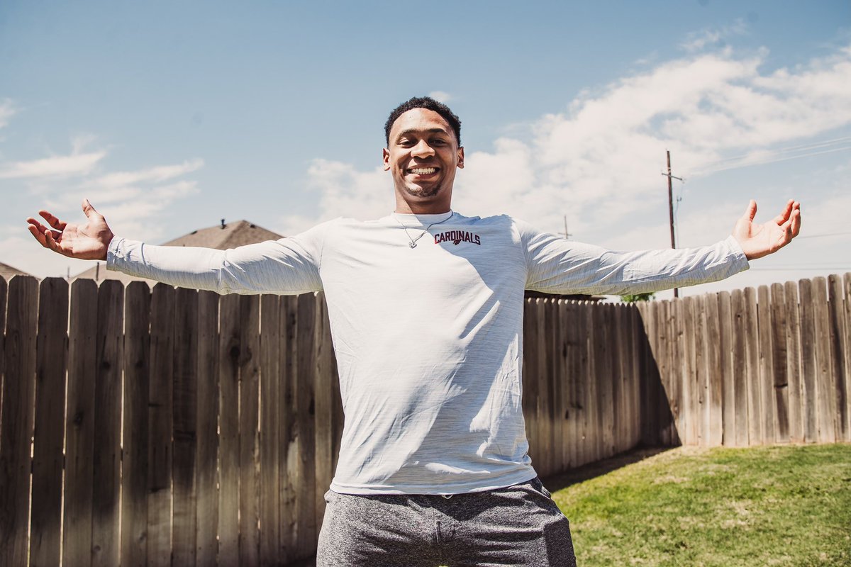 First look in @AZCardinals gear 👀🐇