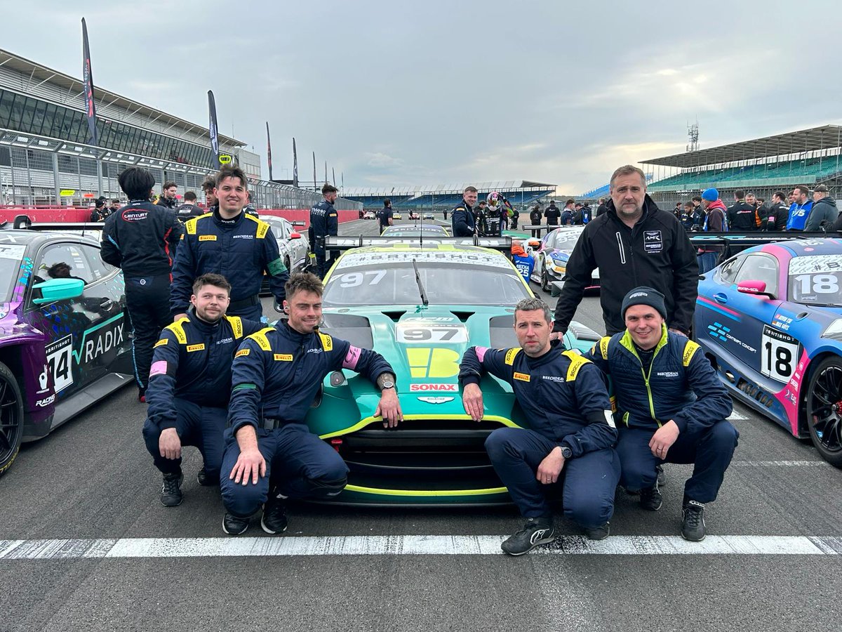 Signing off from Saturday at Silverstone 👋

Showing some appreciation for our awesome crew who help keep the #97 Aston Martin Vantage AMR GT3 running. Teamwork makes the dream work, and we'll be back tomorrow! 

#AstonMartinRacing #Vantage #BritishGT #Silverstone500