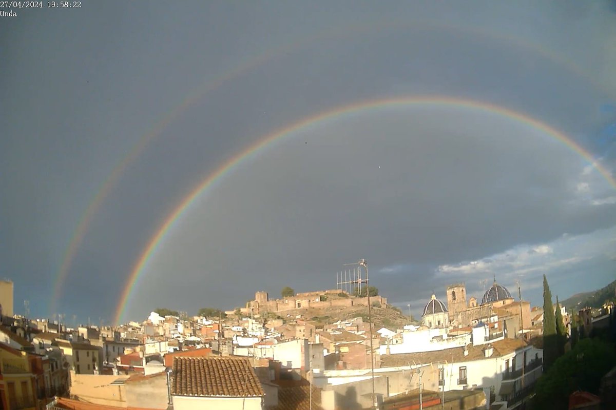 Doble arc de Sant Martí captat per la webcam d'Onda (la Plana Baixa).