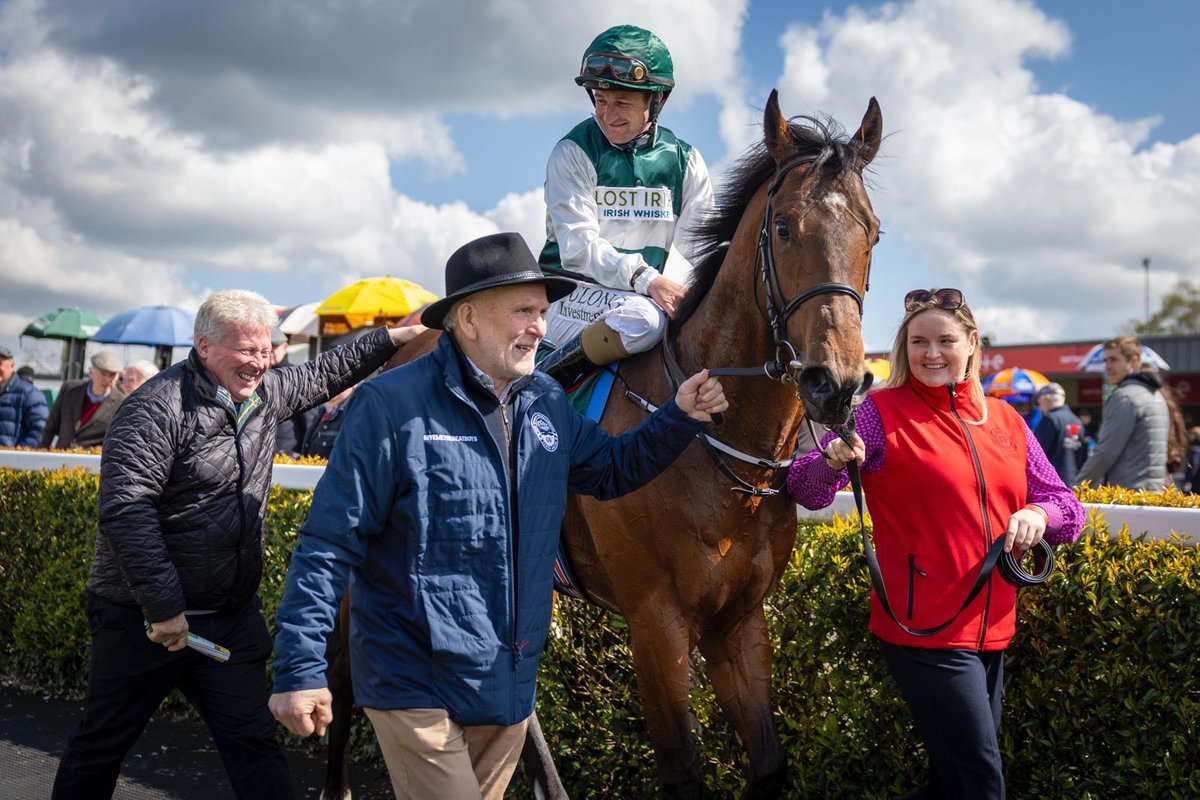 🏆LISTED WINNER 🏆 GIVEMETHEBEATBOYS winning the Committed Stakes @NavanRacecourse today! 🟢⚪️ Congratulations to winning owners Bronsan Racing (@neilosands) & The Marnanes 🥂 Ridden by Shane Foley 👏👏 #TeamJHR