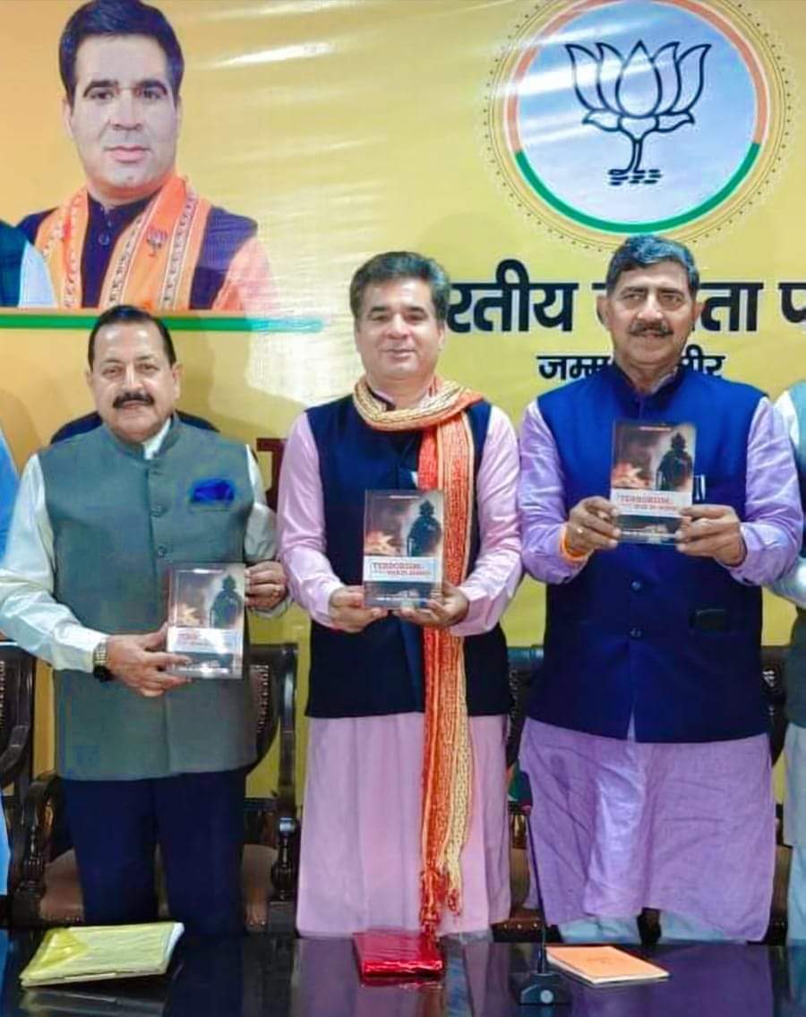 RavinderRaina's tweet photo. #Book_Release 
 ‘Untold Story of Terrorism and Proxy War in Jammu’ By Prof. #Kulbushan_Mohtra Ji Released today. https://t.co/FAGeCbc2fX