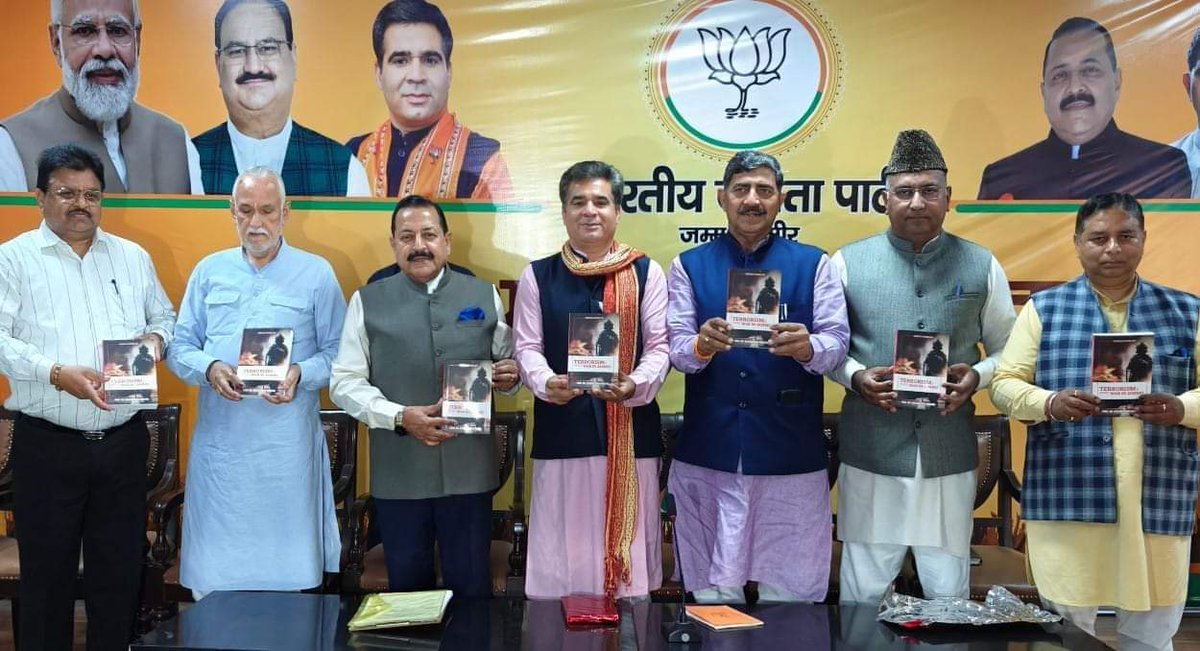 RavinderRaina's tweet photo. #Book_Release 
 ‘Untold Story of Terrorism and Proxy War in Jammu’ By Prof. #Kulbushan_Mohtra Ji Released today. https://t.co/FAGeCbc2fX