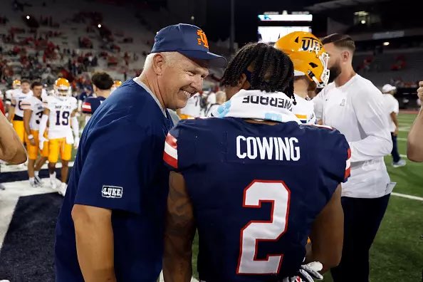 Former UTEP/Arizona WR Jacob Cowing has been drafted by the 49ers in the 4th round (135th overall). Cowing had 13 receiving TDs, 90 catches & 848 yds in 2023. @UTEPFB @600espnelpaso