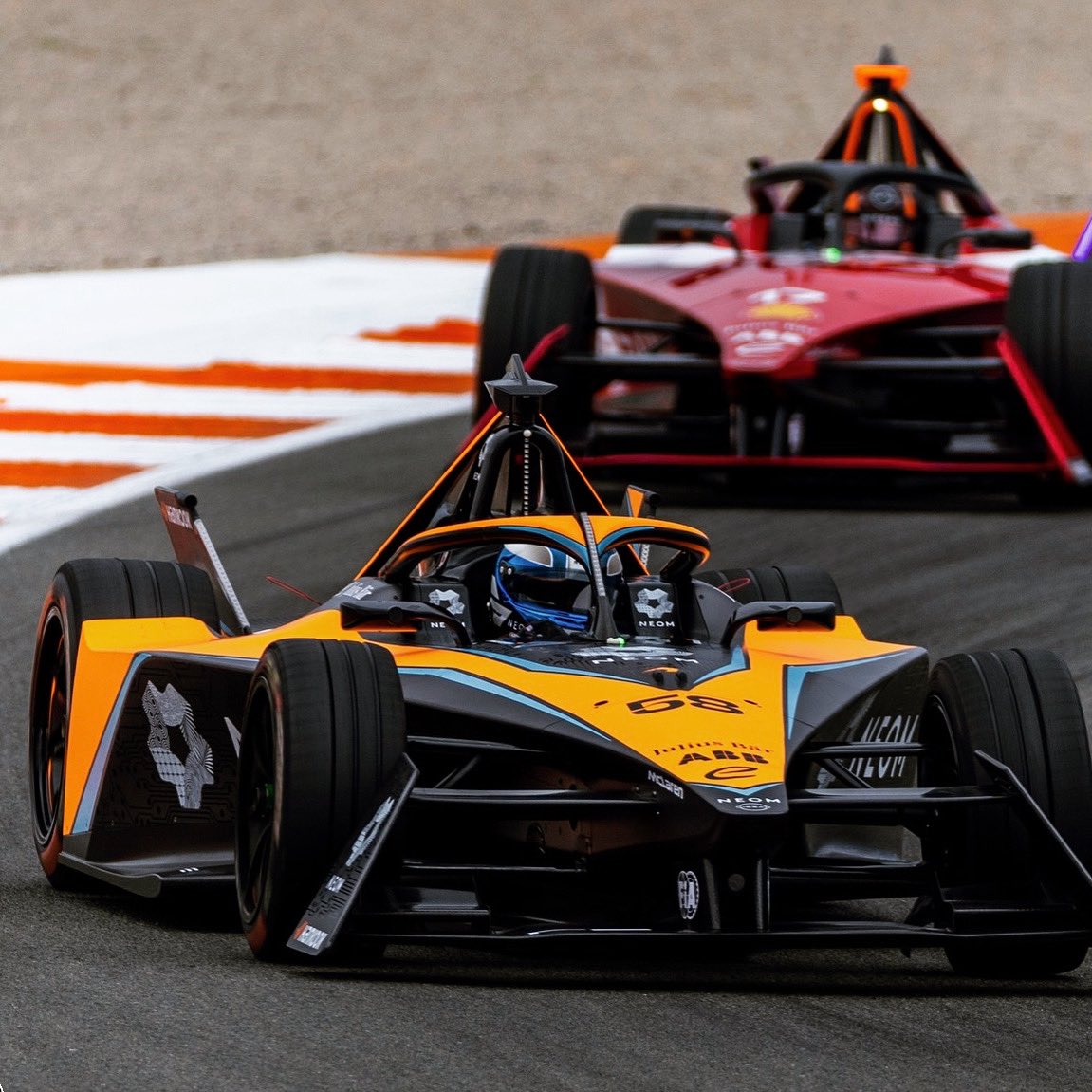 BonViveurMag's tweet photo. In its tenth season, Formula E has 16 races spread across 10 locations and features a third-generation vehicle on the circuit. To learn more about the remaining events scheduled for the year, click this link on the photo. #FormulaE #ClimateChange #ElectricTech #BonViveurSports https://t.co/PaMfoMewme