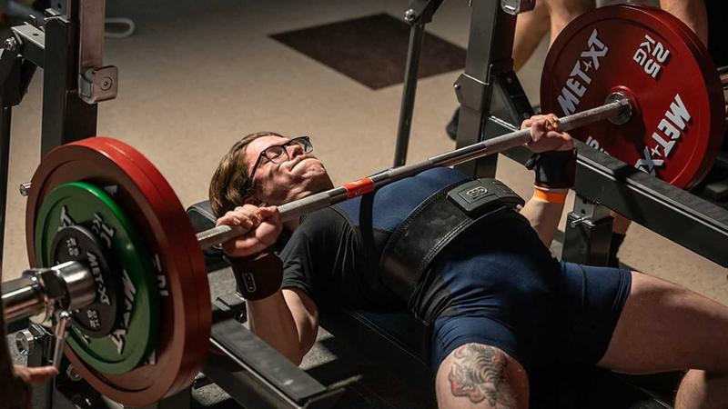 Pumping iron: Melfort native hoping to win at World Bench Press Championships dlvr.it/T65qDY