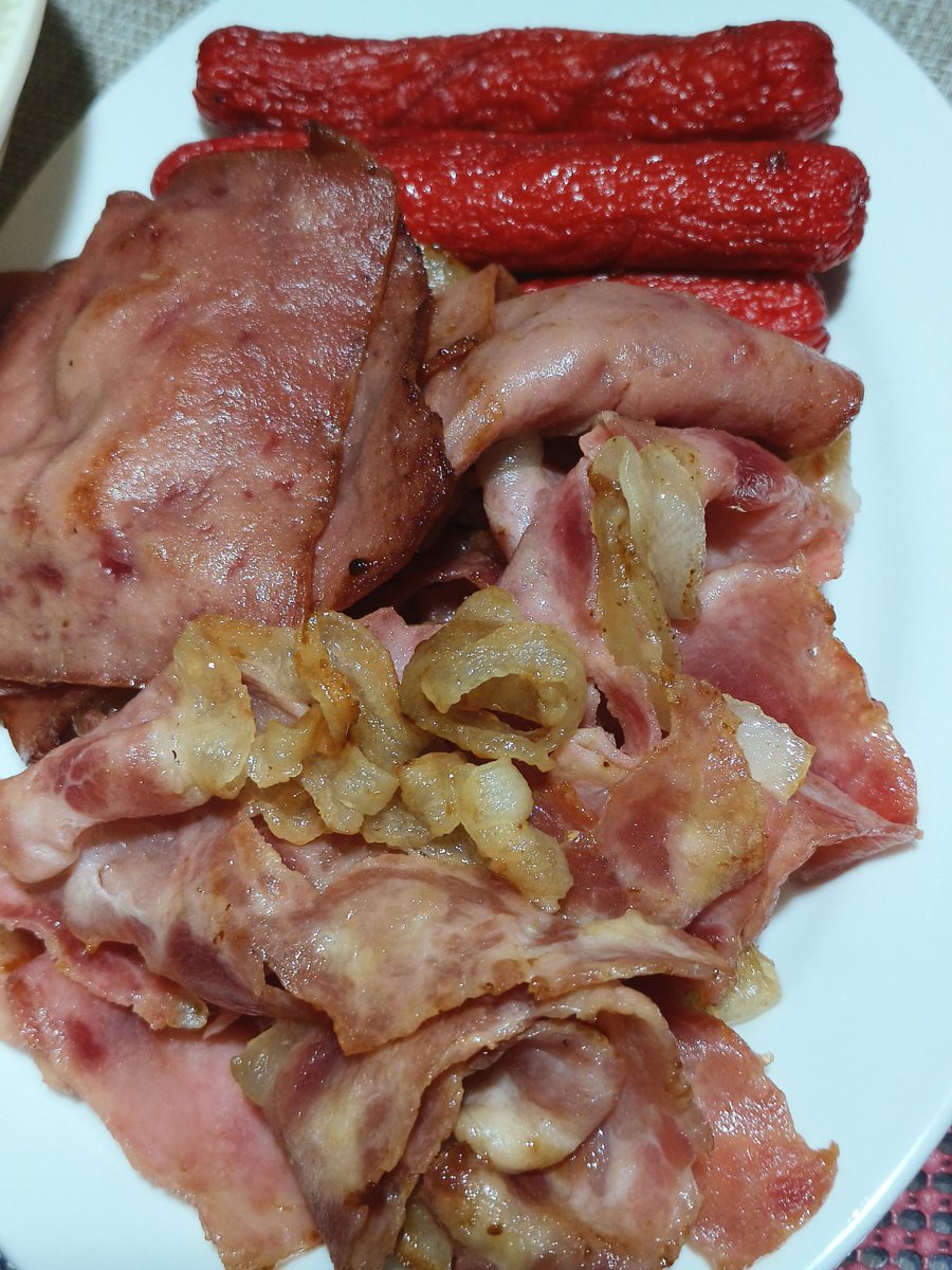 Ham, bacon, hotdog for breakfast 🩵🙂 #breakfast #ham #bacon #hotdog 042824Sun2a