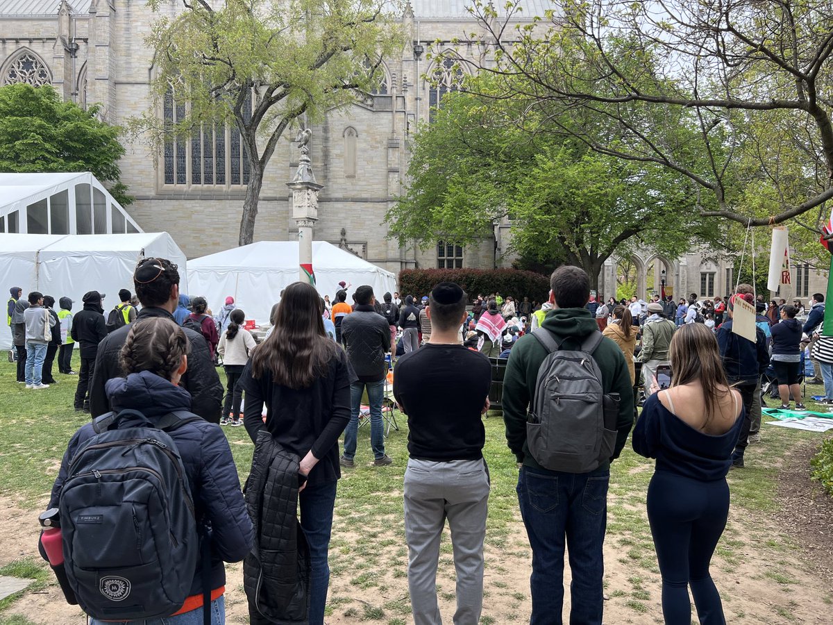 Arrived at the protest zone and immediately encountered a bunch of fellow Yarmulke-wearers calmly attending the rally despite allegations of extreme danger. Very frightening. So unsafe. Wow