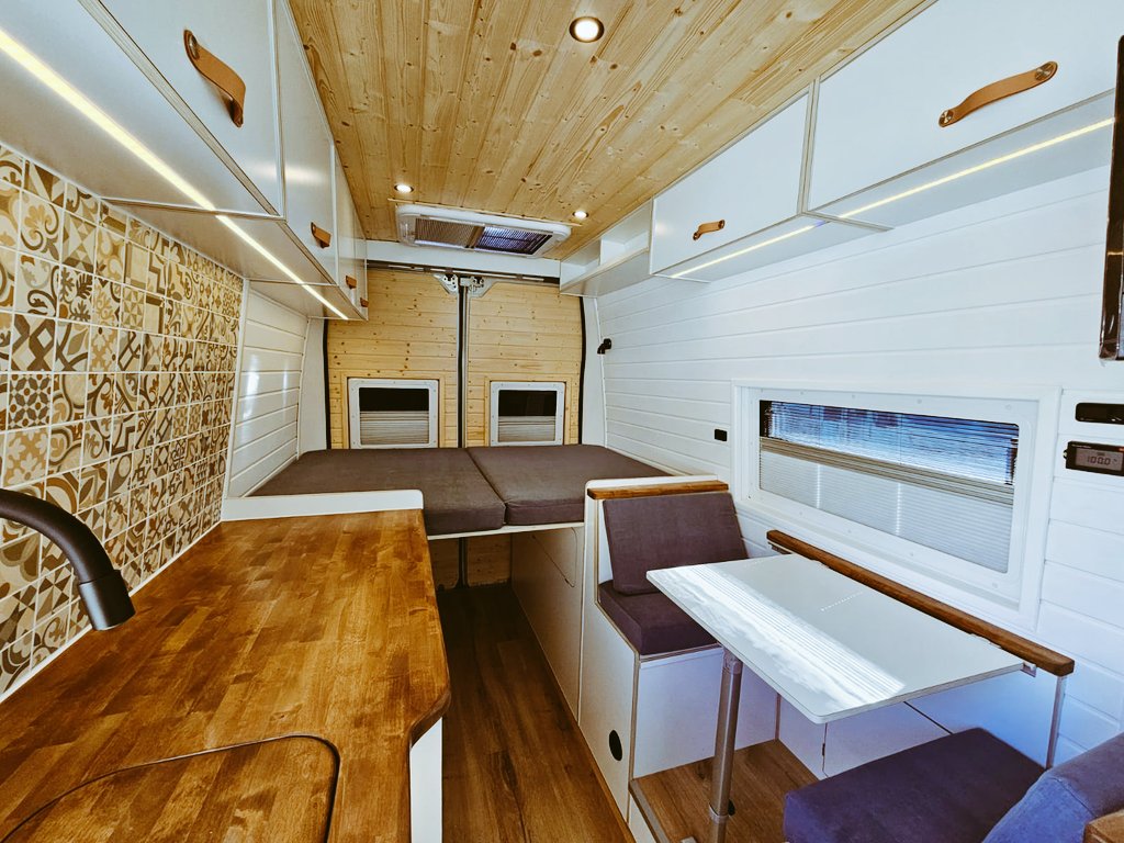 rockeame13's tweet image. Un sueño hecho realidad... Hoy pasaré mi primera noche aquí 🥰🚐💨

#furgo #furgoadictos #lifecamper #camper #vanlife #citroenjumper