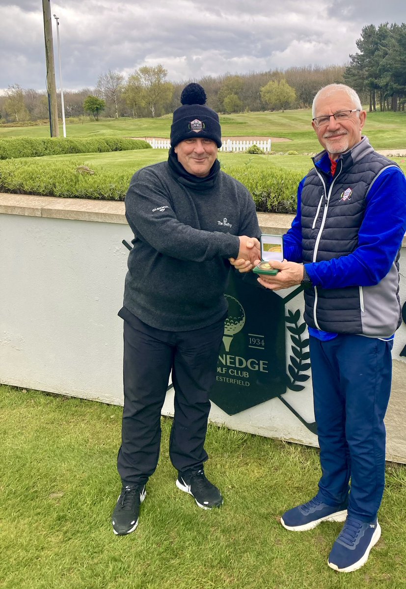 Congratulations to Mike Ashworth, division one winner of our April medal, the first medal of the 2024 season. Pictured with Danny Tait, of Mortgage Trackers, for all of your mortgage needs. Our sponsor for the 2024 medals ⛳️ #corporatesponsor @tyzack_s @DesChes @chesterfielduk