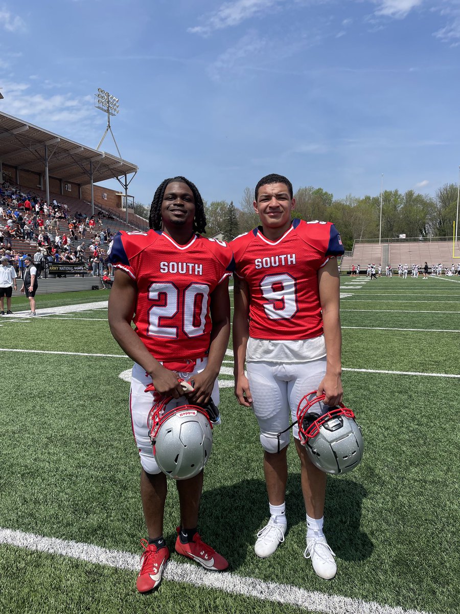 Our guys!♥️
#forTROY