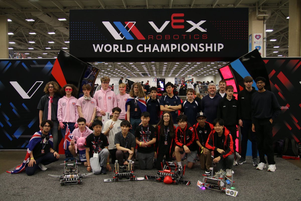 Stowe Physics tweet media