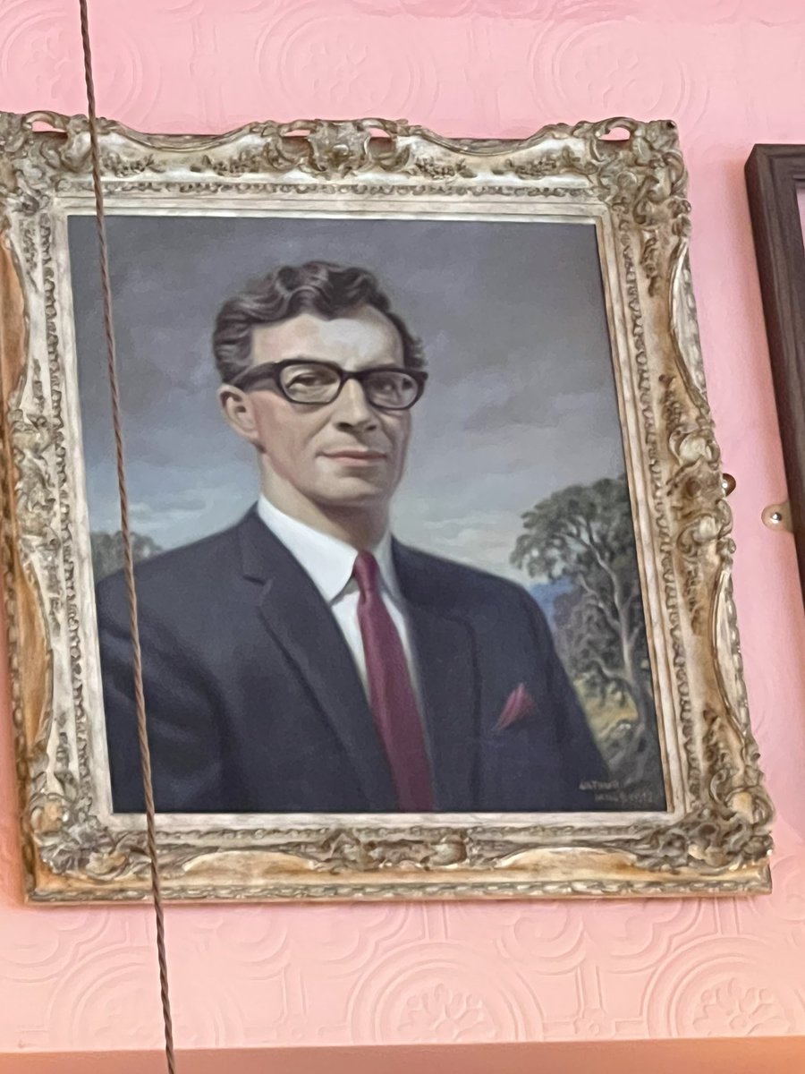 SparkyTuson's tweet photo. @bushontheradio Leigh-on-sea labour candidate https://t.co/DM7nidCGSU