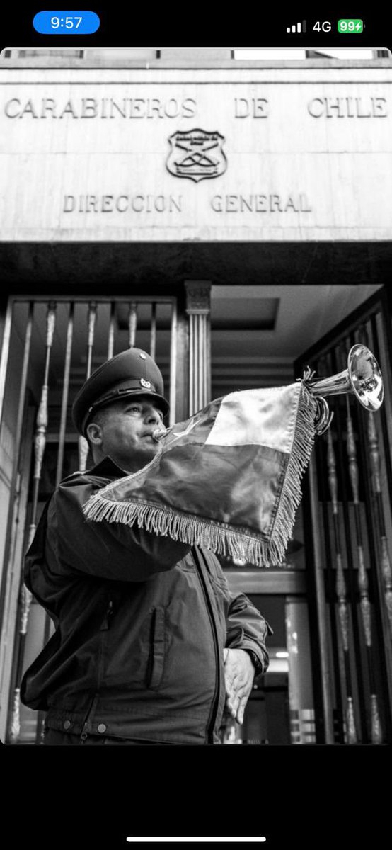REPUDIO ABSOLUTO al uso de la violencia y a todos quienes la han justificado. Condolencias y apoyo a la familia de <a href="/Carabdechile/">Carabineros de Chile</a> . Luto en todo Chile 🇨🇱 y exigencia a actuar con todo el rigor y recursos <a href="/min_interior/">Ministerio del Interior</a> para encontrar a los asesinos.