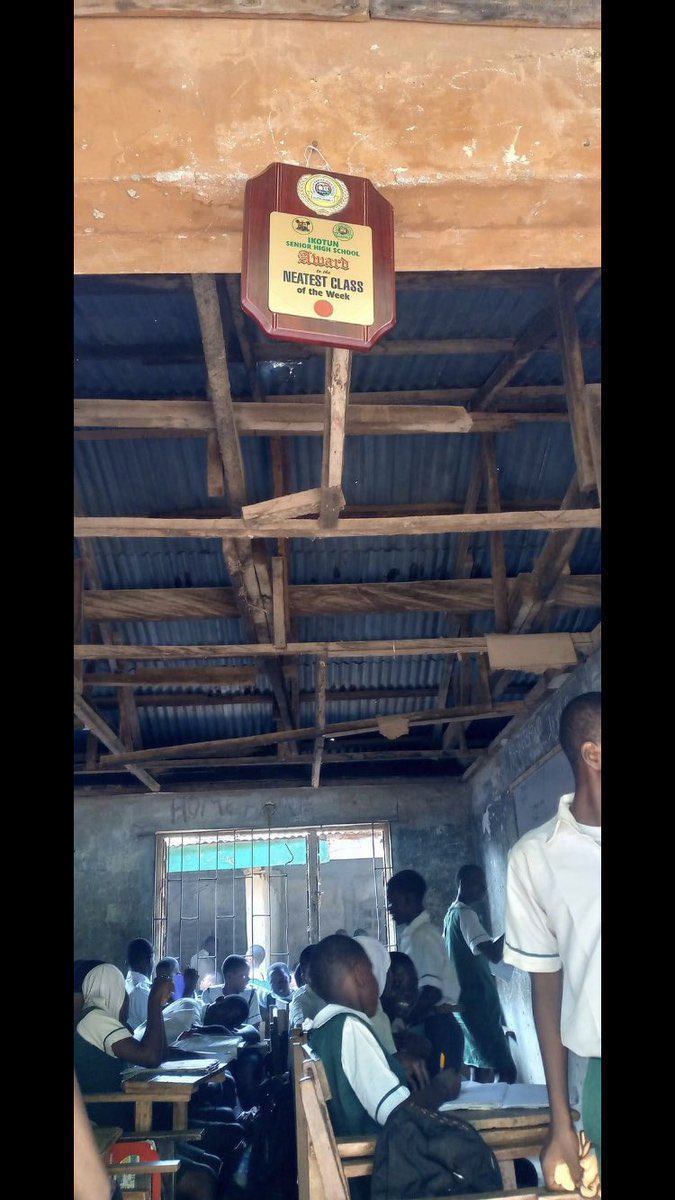 PHOTO-SPEAKS: Picture of the “Neatest Class” at Ikotun Senior High School Lagos goes viral as #TinubuLagosSchoolSeries continues to Trend.