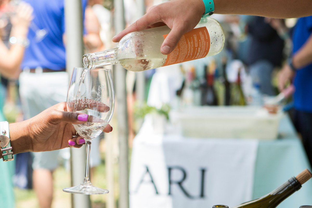 Sip, savor, and celebrate in Music City! 🍷 The Nashville Wine & Food Festival kicks off today, promising a delicious lineup of tasting, pairings, and culinary delights. Cheers to a day filled with flavor and fun! 🥂 nashvillewineandfoodfestival.com