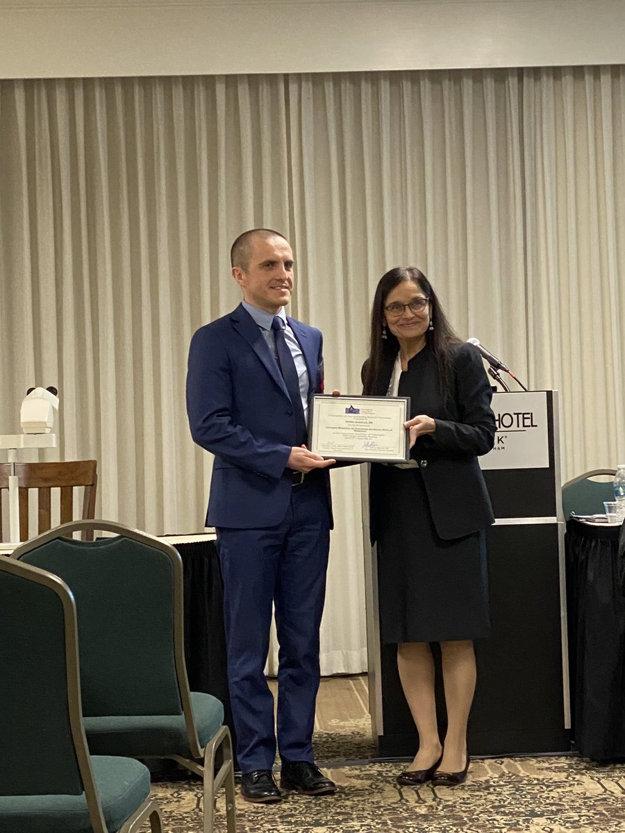Dr. Bohdan Zoshchuk from @PennStHershey pathology presents a rare case of laryngeal melanosis @PAPathologists annual meeting in Harrisburg and receives the award from the president Dr. Darshana Jhala.