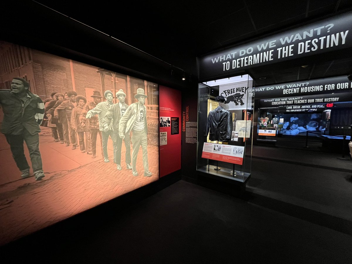 Visiting @NCRMuseum in @wearememphistn today. Cars are parked outside of balcony where MLK was assaainated. Rosa Parks bus. Firebombed Freedom Rider bus.