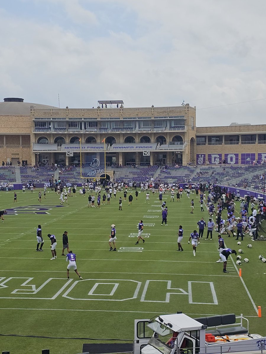 Ready for some @TCUFootball at @AmonGCarterTCU! I love breathing in the #HornedFrog Air! I've missed it so much! First time back in 2 years! @TCUHypnotoad @LockedOnTCU #TCU #Frogapalooza 💜🤍🏈🐸 #CancerWontStopMeFromCheering4MyHornedFrogs #SpinalCordInjury