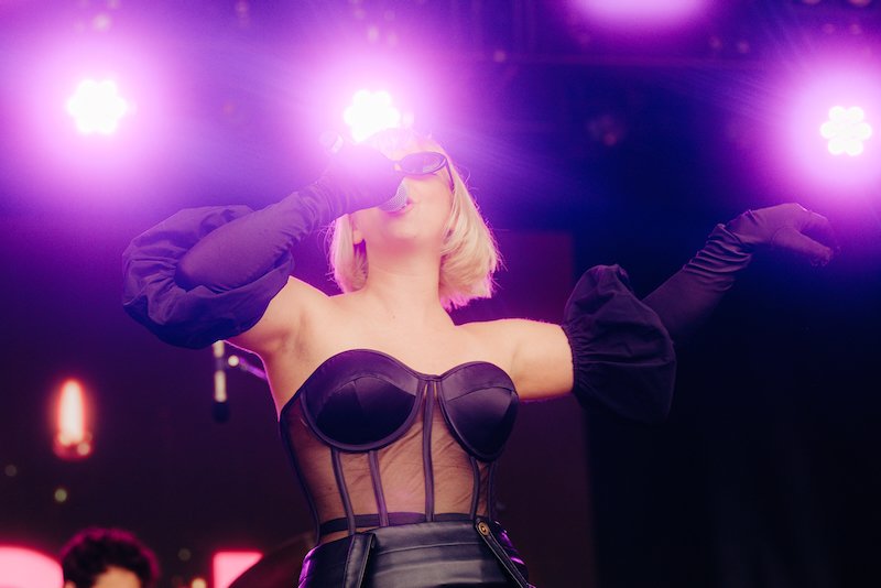 Last Sunday, <a href="/highwaterfest/">High Water Festival</a> started with <a href="/joinbabeclub/">Babe Club</a> - QRO photos: qromag.com/concert_galler…