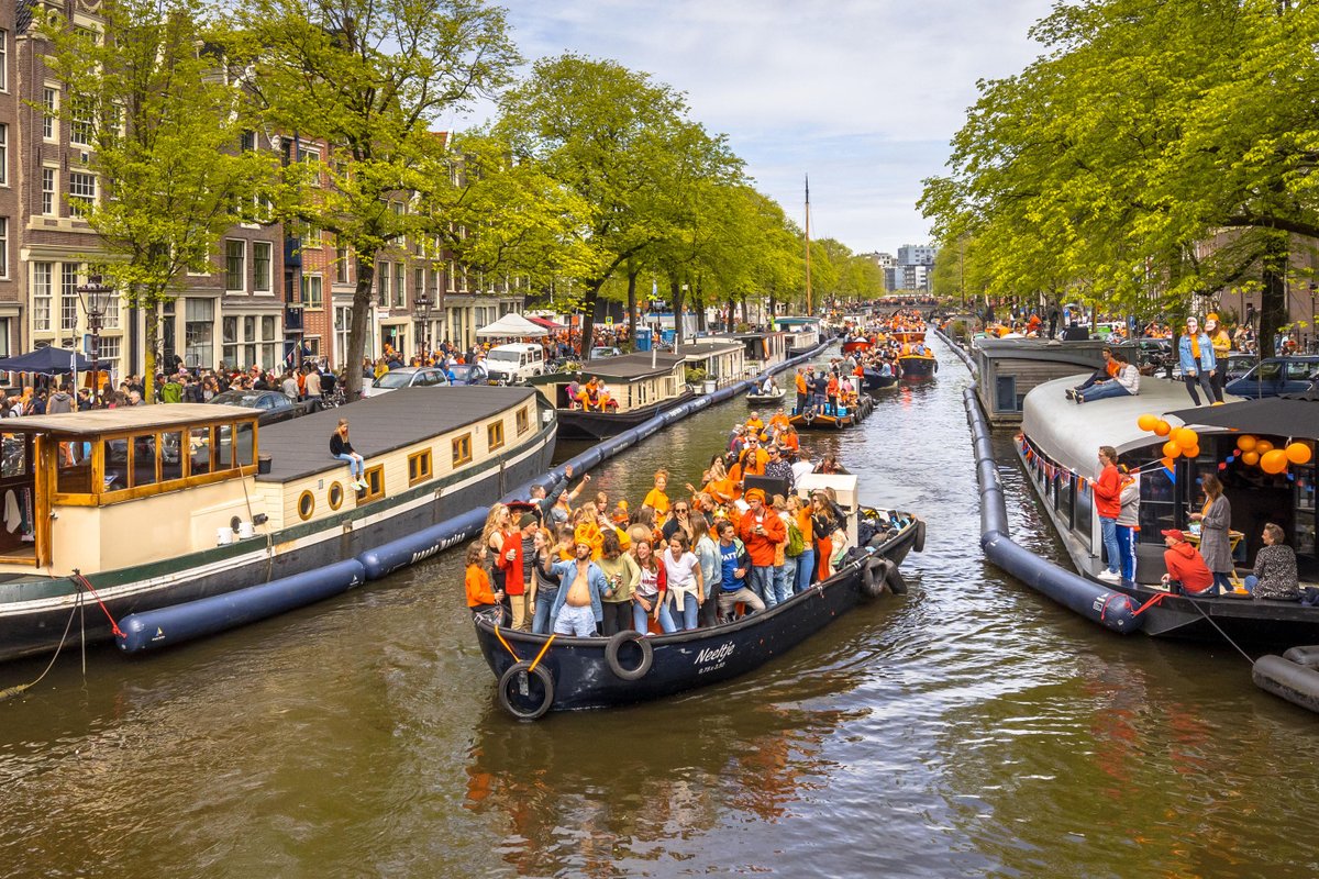 Here's everything you need to know about #Koningsdag (King's Day), the Dutch national holiday and ultimate orange party. wanderlust.co.uk/content/guide-…