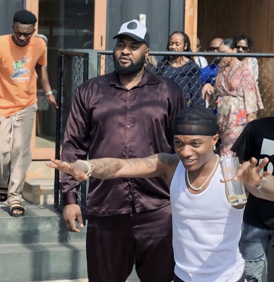 Big wiz more love #wizkid #Davido #wizkidanddavido #wizkidfc #davido30bg #viral