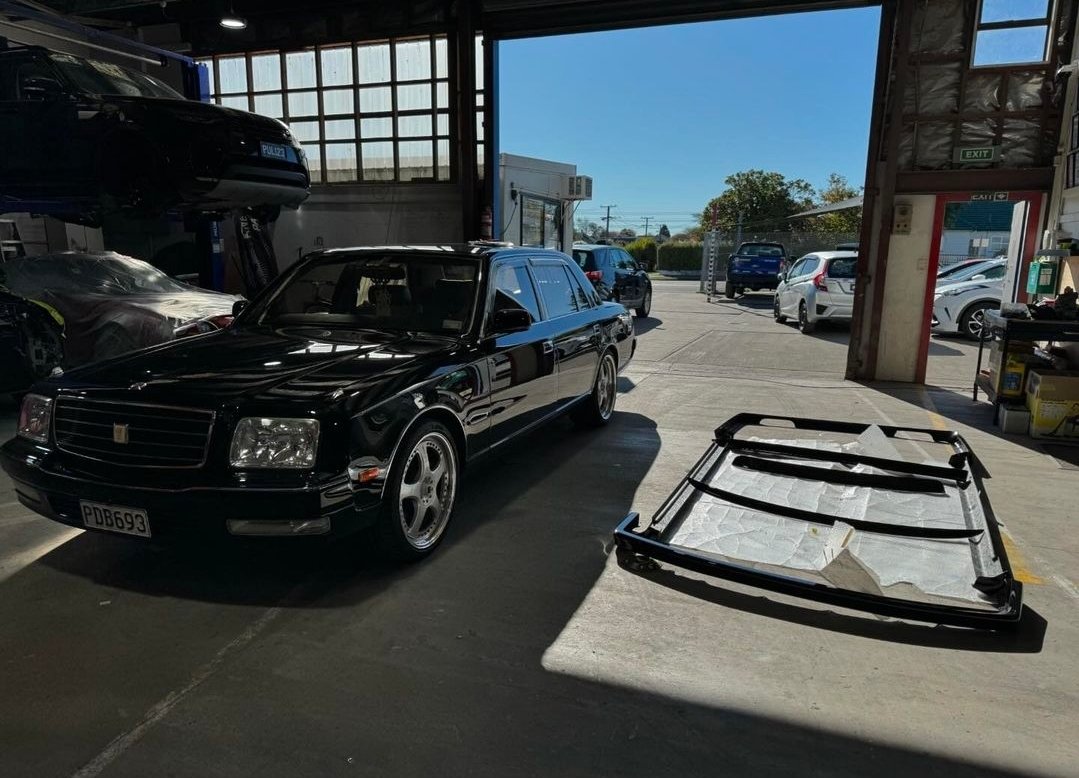 Y33セドグロ タイトリップスポイラーキットVS 本物ジャンクション 