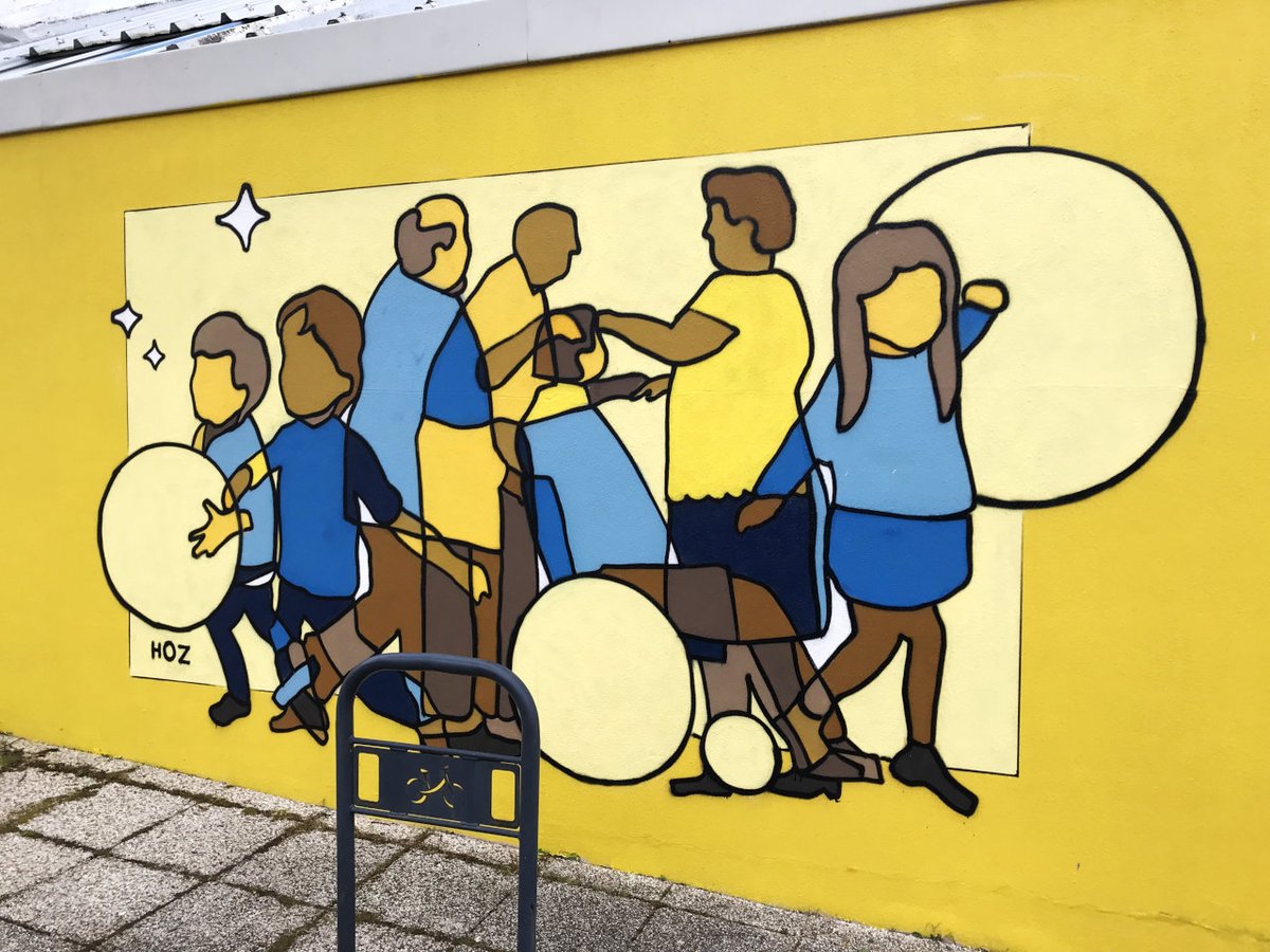 hozihoz's tweet photo. 24/04/2024 - Fresque #streetart participative réalisée par le graffeur HOZ pour le Foyer Soleil de la commune de Riec-sur-Bélon en #Finistère. Dimension : 4m x 2m. Technique : aérosol ++ Photos/infos : https://t.co/3FghF2bLtQ https://t.co/DYceQ1C6tq