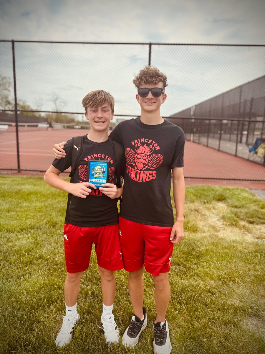 VikeNation's tweet photo. Our Boys Tennis team placed 2nd in the GCTCA Tournament. DJ Hall won 1st singles. Lincoln Soots came in 2nd at 3rd singles. And Gavin Castator and Kevin Trinh came in 2nd at 2nd singles. 

#AAGV #GoVikes https://t.co/PT91nivvee