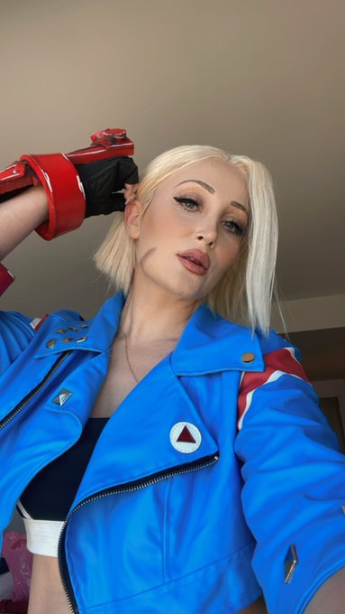 Time to Fight ❤️ https://t.co/ZPIU6JQyX1<a href="/tag/catwoman"class="tags"><span>#catwoman</span></a><a href="/tag/cosplay"class="tags"><span>#cosplay</span></a><a href="/tag/tricon"class="tags"><span>#tricon</span></a>