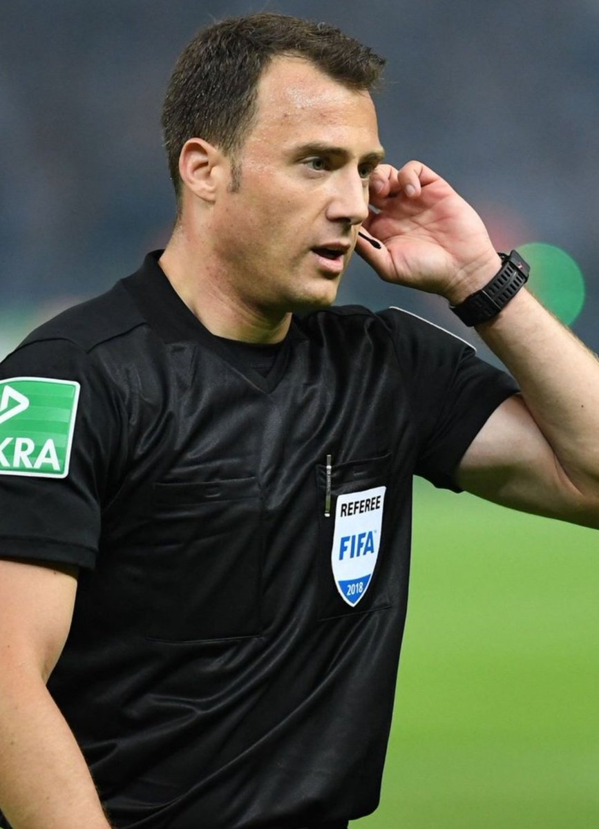 Achja und der Mann hat heute auch nochmal bewiesen warum er ein Hurensohn ist