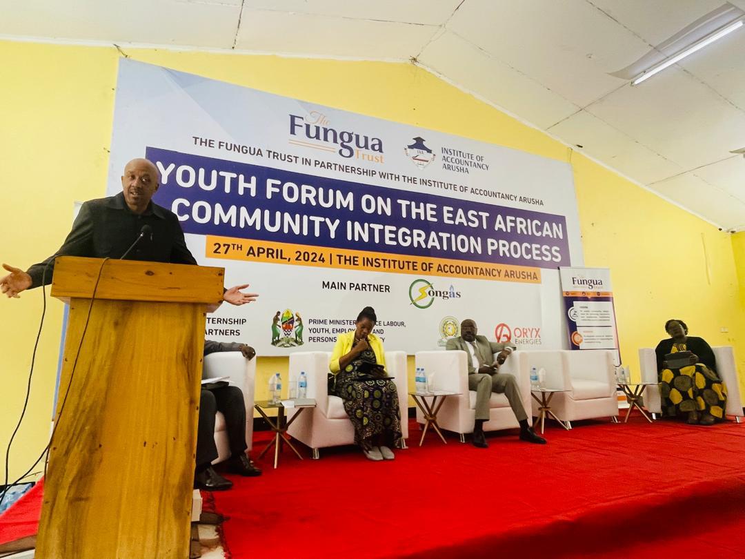 'What the world needs now is a strong and sustained dose of #SocialJustice and #DecentWork which is key to fair, pieceful societies' said @Khamati during the #FunguaTrust event on youth forum on the #EastAfrica community integration.