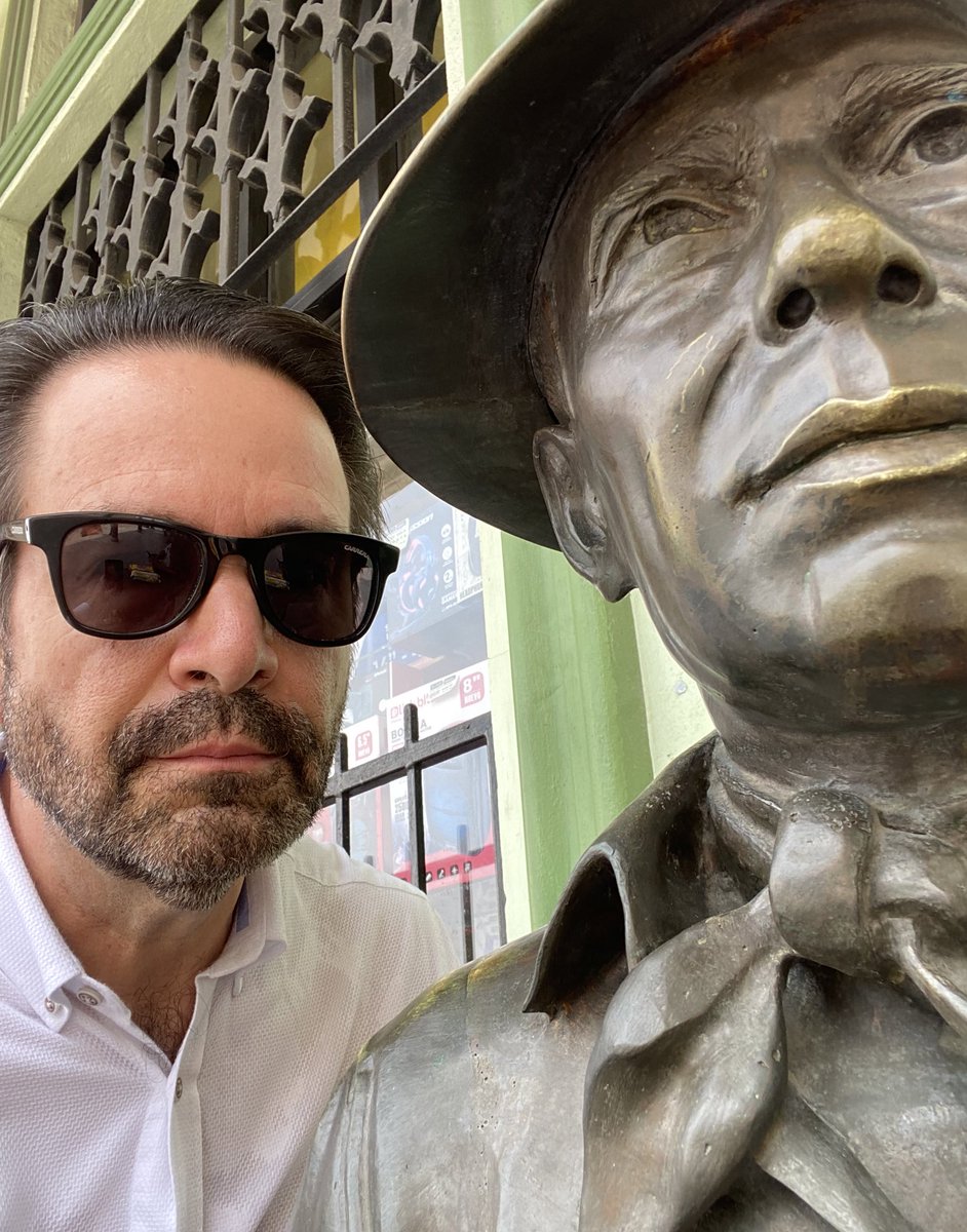 beltrandelrio's tweet photo. Déjeme decirle algo, señor Dobbs. Mientras nadie encuentre nada, todos seremos hermanos. Pero en el momento en que comience a apilarse el oro, ahí empezarán los problemas. https://t.co/DHXhsz0OMH