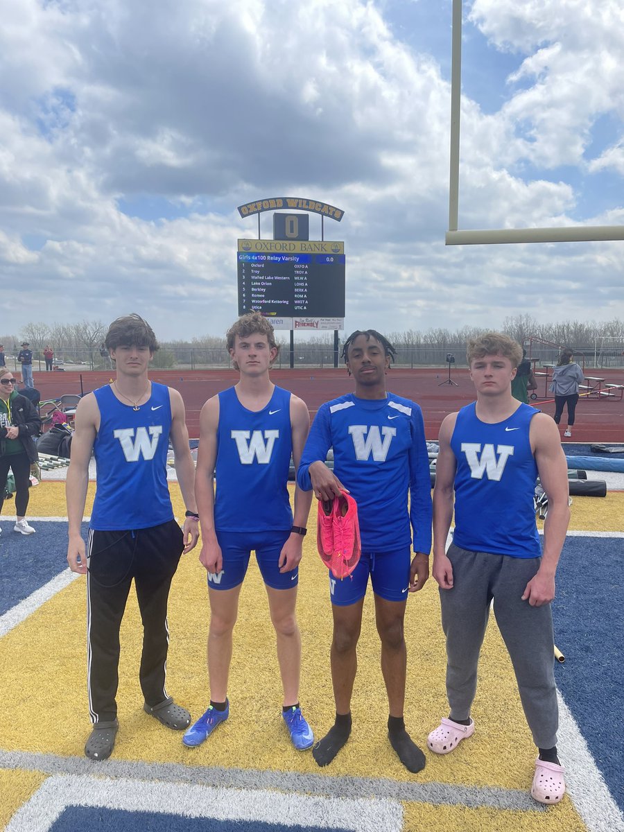Coach_Auger_WLW (@coachaugerwlw) on Twitter photo 📣4x200 meet record broken at the Oxford Elmer Ball with a time of 1:29:59 which broke a record held since 2013. <a href="/JaxonLippert/">Jaxon Lippert 2⭐️ATH</a> <a href="/Rodendsley29/">Rodney Endsley</a> <a href="/TroyTemple22/">Troy Temple</a> <a href="/BrennanLynch29/">Brennan Lynch</a> 📣4x200 meet record broken at the Oxford Elmer Ball with a time of 1:29:59 which broke a record held since 2013. <a href="/JaxonLippert/">Jaxon Lippert 2⭐️ATH</a> <a href="/Rodendsley29/">Rodney Endsley</a> <a href="/TroyTemple22/">Troy Temple</a> <a href="/BrennanLynch29/">Brennan Lynch</a>