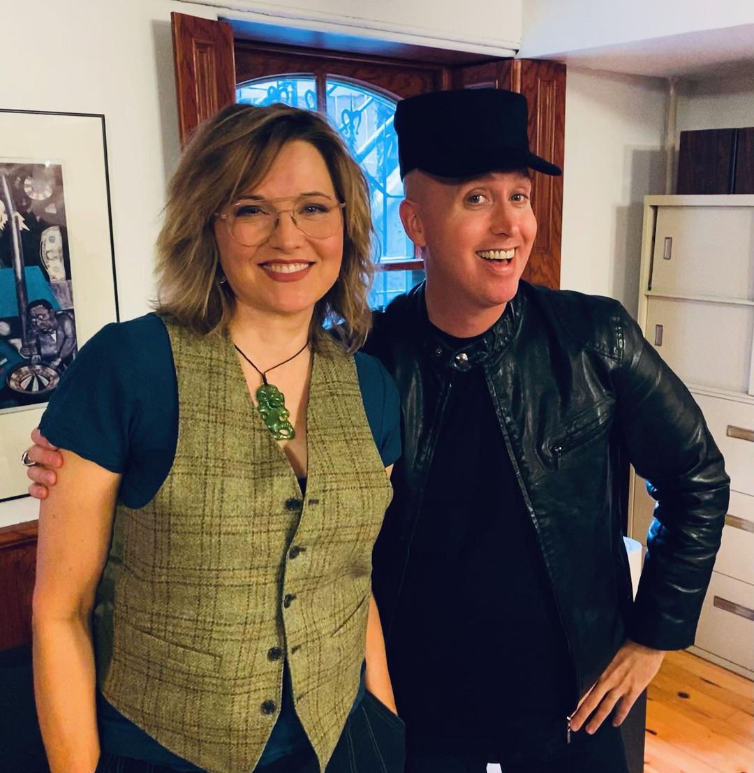 From Instagram chris_alexander_films Hung out with the inimitable @reallucylawless earlier today in Toronto. The iconic performer and eternal warrior princess is now a deft director, her maiden voyage being the blistering NEVER LOOK AWAY ⬇️ #LucyLawless   instagram.com/p/C6Rlxbjuw-J/…