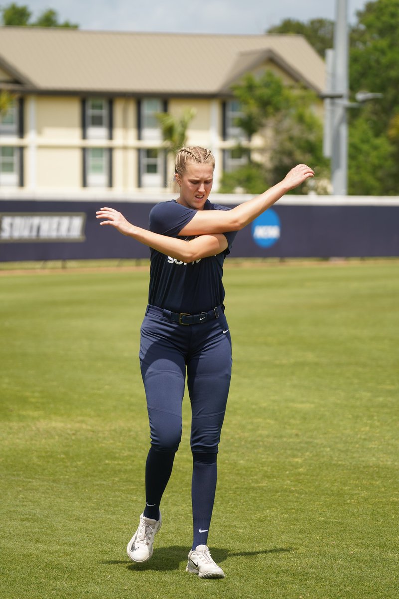 CSUBucsSoftball tweet picture