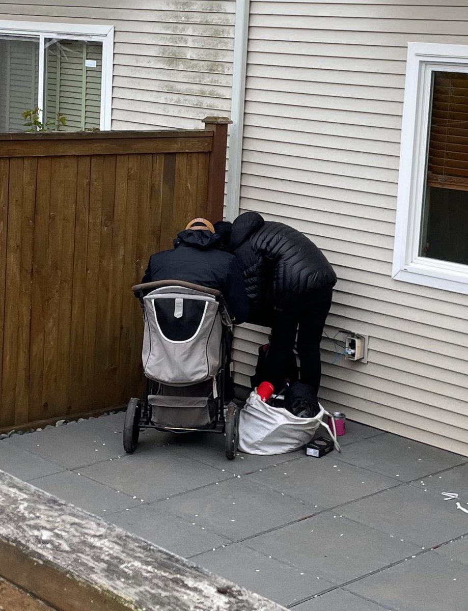 Shaakeal_Oneil's tweet photo. @MayorofSeattle Welcome to #LictonSprings off Aurora Ave N! Where any day you might wake up to two junkies making themselves at home in your front patio! @CMSaraNelson @SeattleCouncil https://t.co/sUZElKO1ve