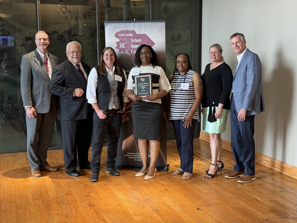 LemiraSchool's tweet photo. Out of 1100 SIC chapters statewide, Lemira is honored to present and be recognized for Honorable Mention for the 24 SIC Schools of Excellence award! @Stephanie1Gregg @EllJayDee_AP @SumterSCSchools @DrWrightSupt @DrShirleyGamble https://t.co/ZPTBHZimT2