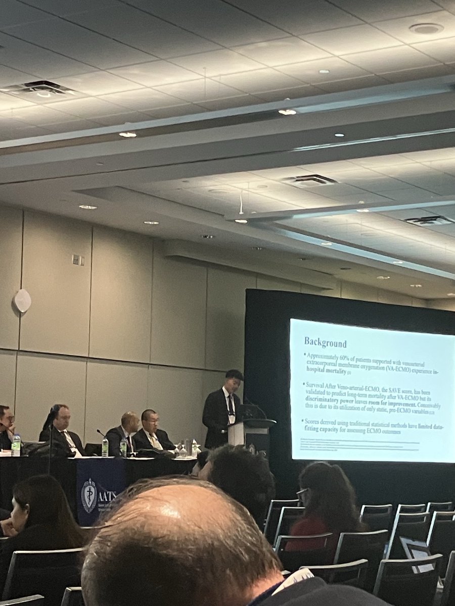 Incredible talk by Albert Leng MS3 demonstrating that tree based machine learning methods may outperform the currently validated SAVE score in predicting in VA-ECMO patients. #AATS2024 ⁦@HopkinsCTSurg⁩ ⁦@csmfisher⁩