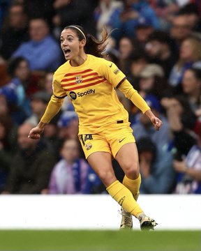 Words can't describe how much I love this woman. They spent the whole week provoking her not knowing they are attacking a lioness. That's why she is the GOAT. Stepping up when the team needs her. Aitana bonmati my maestro midfielder #UWCLonDAZN