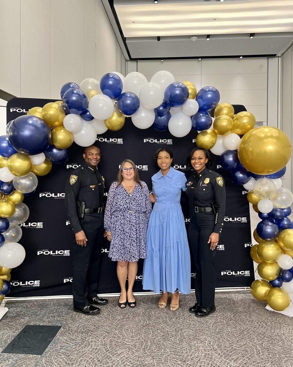 City Manager tweet media